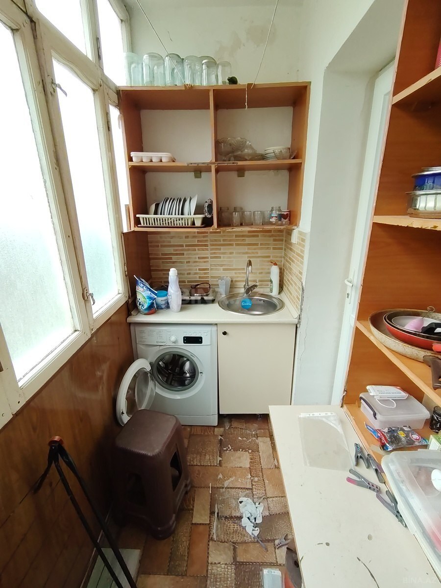 1 otaqlı Köhnə tikili, Həzi Aslanov m., Bakı