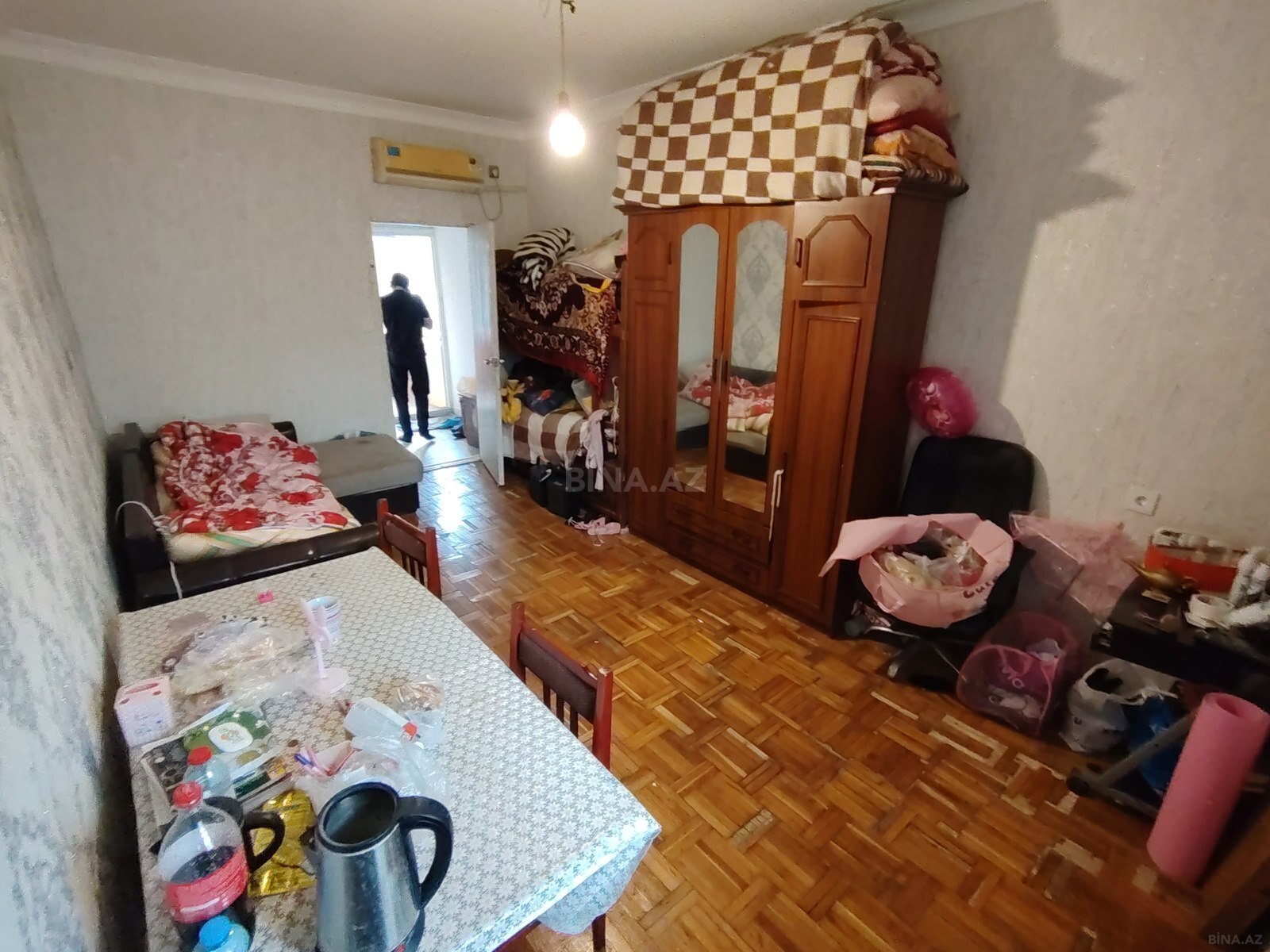 1 otaqlı Köhnə tikili, Həzi Aslanov m., Bakı
