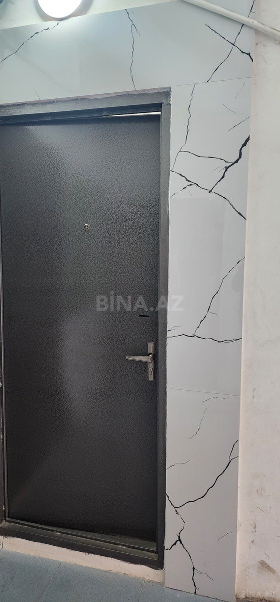 3 otaqlı Köhnə tikili, Memar Əcəmi m., Bakı