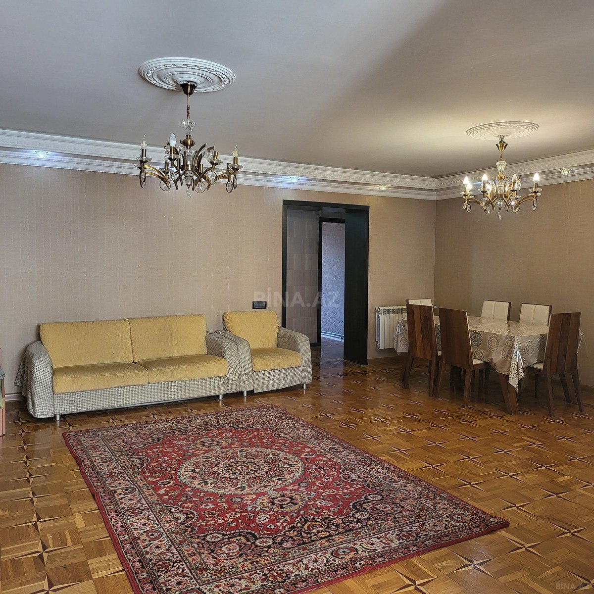 4 otaqlı Köhnə tikili, İnşaatçılar m., Bakı