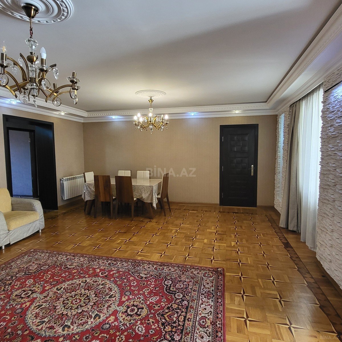 4 otaqlı Köhnə tikili, İnşaatçılar m., Bakı