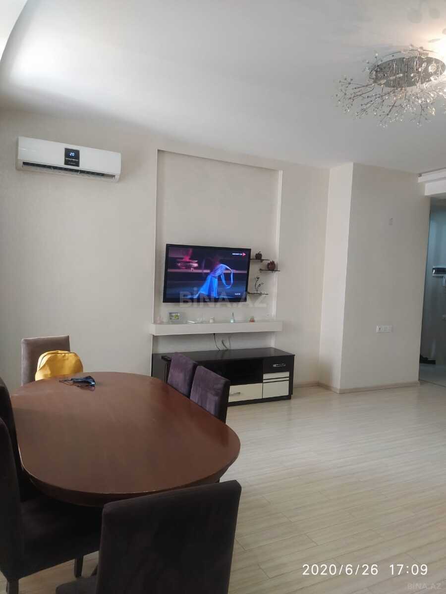 3 otaqlı Yeni tikili, Memar Əcəmi m., Bakı