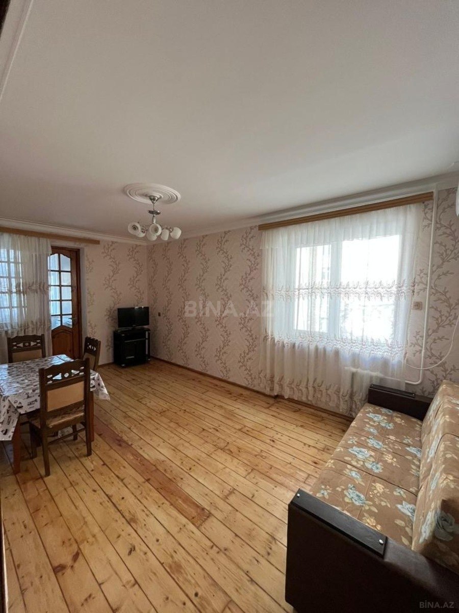 2 otaqlı Köhnə tikili, Əhmədli m., Bakı