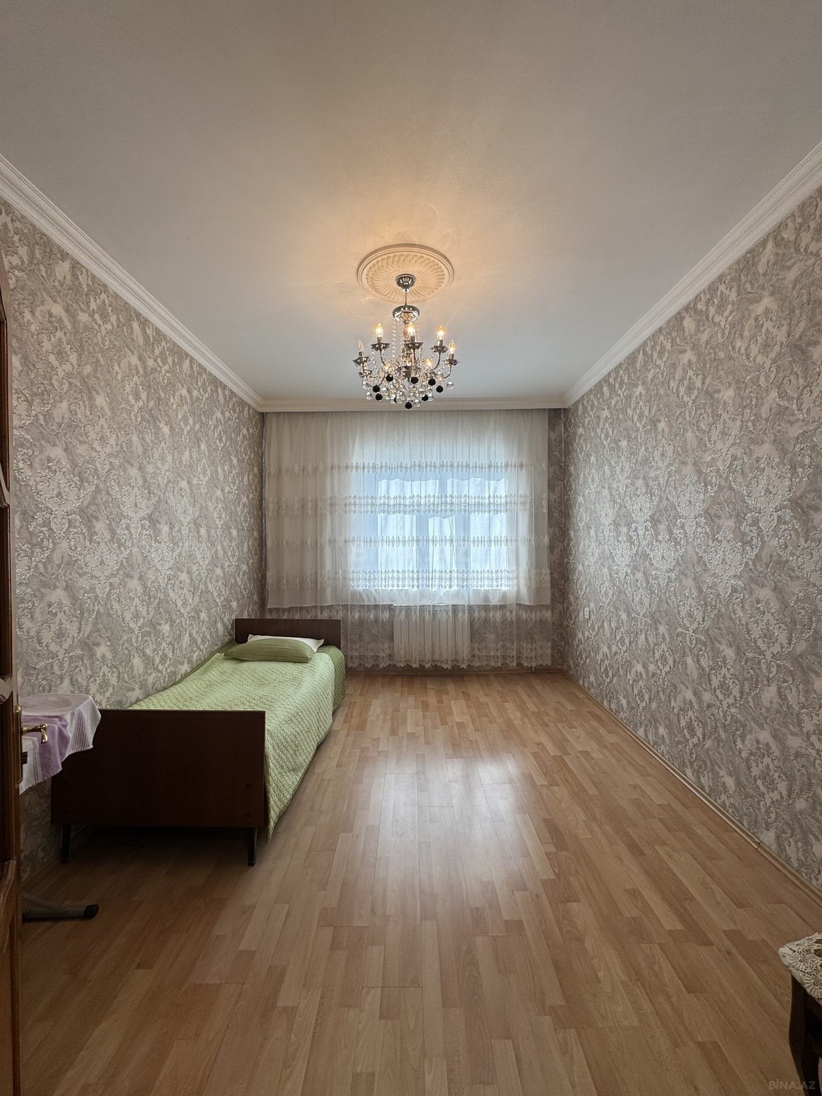 4 otaqlı Köhnə tikili, Yeni Yasamal q., Bakı