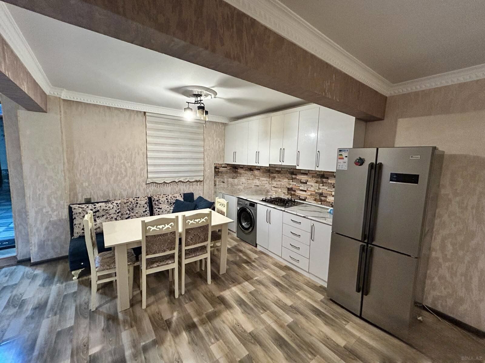 4 otaqlı Həyət evi/Bağ evi, Binəqədi r., Bakı