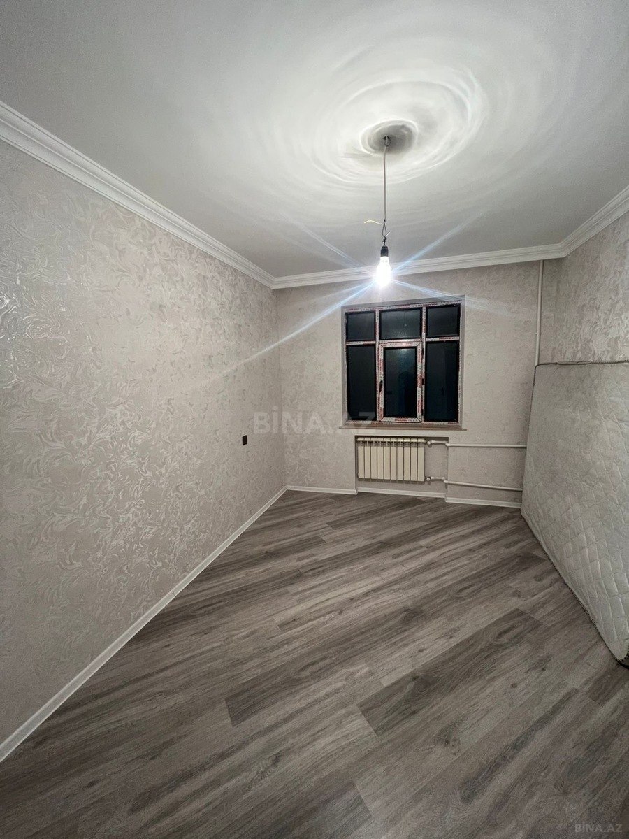 3 otaqlı Köhnə tikili, Qaraçuxur q., Bakı