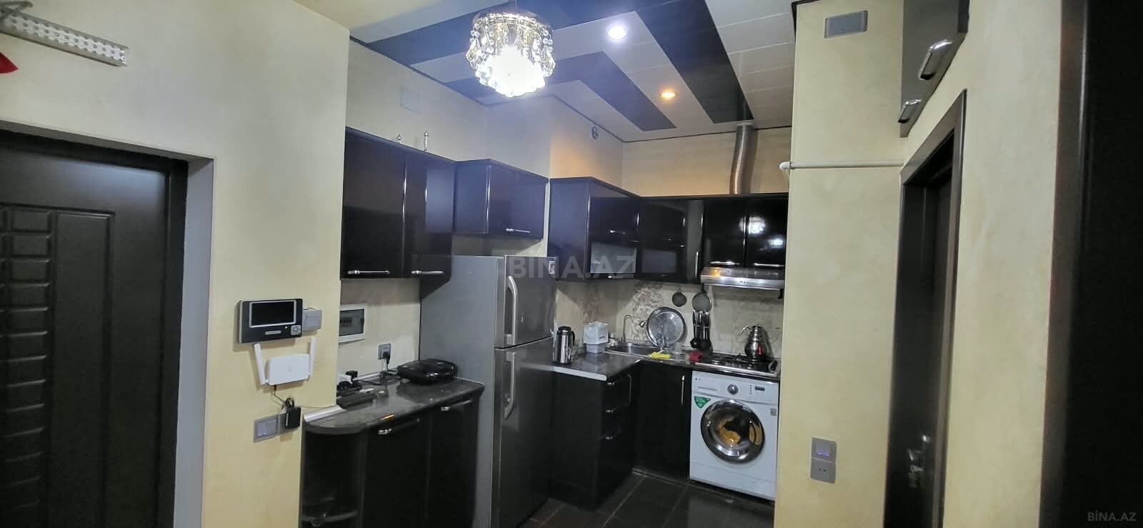 2 otaqlı Yeni tikili, Qara Qarayev m., Bakı