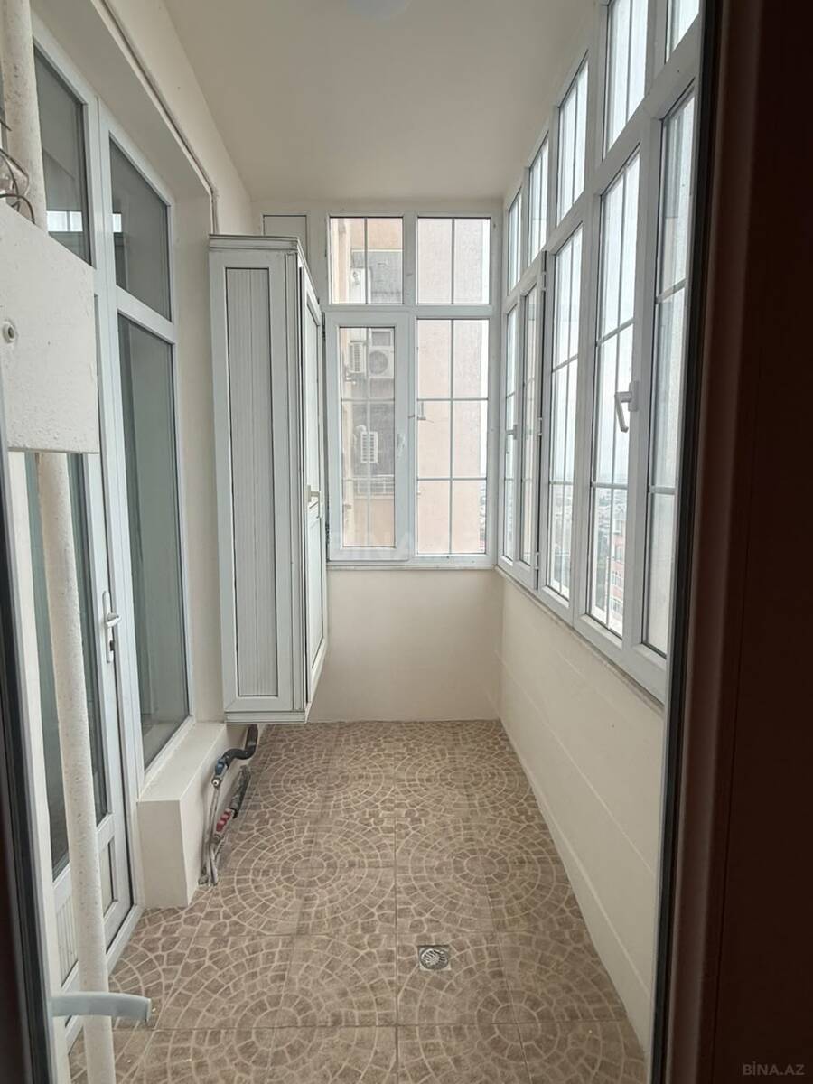 4 otaqlı Yeni tikili, 8 Noyabr m., Bakı