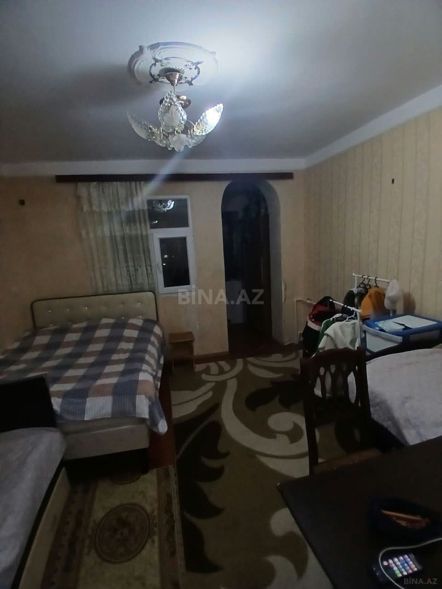 2 otaqlı Köhnə tikili, Xalqlar Dostluğu m., Bakı