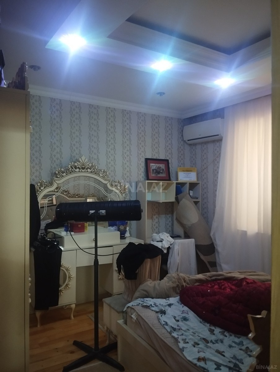 4 otaqlı Həyət evi/Bağ evi, Saray q., Bakı