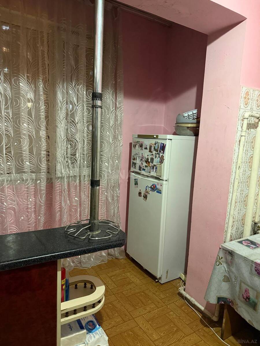 2 otaqlı Köhnə tikili, 8-ci mikrorayon q., Bakı