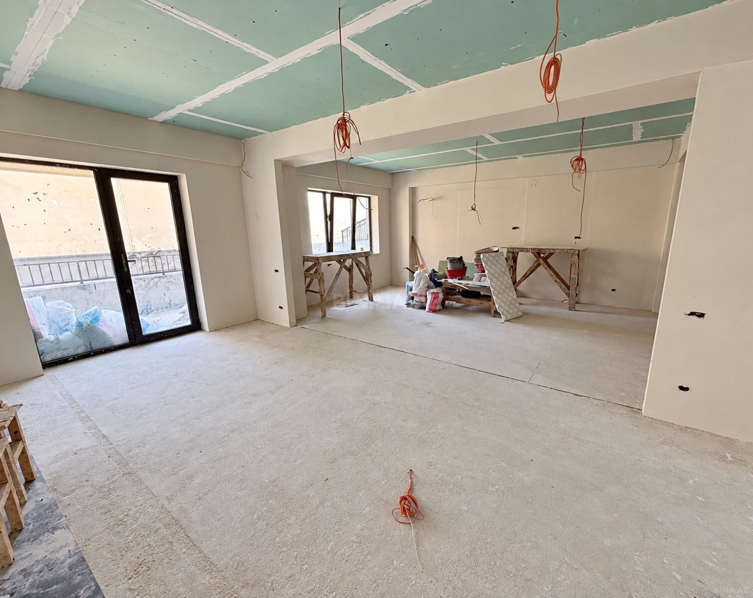 3 otaqlı Yeni tikili, Şah İsmayıl Xətai m., Bakı