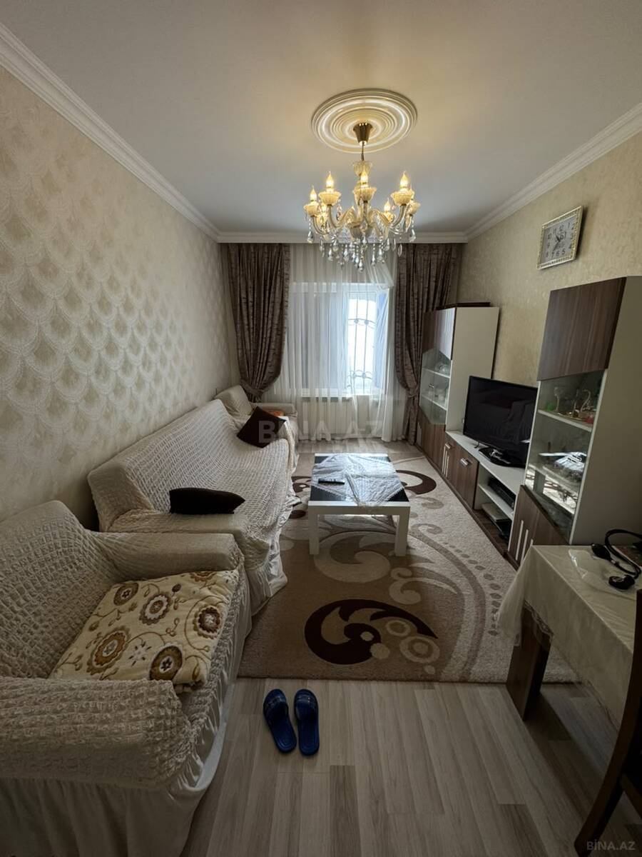2 otaqlı Köhnə tikili, İnşaatçılar m., Bakı