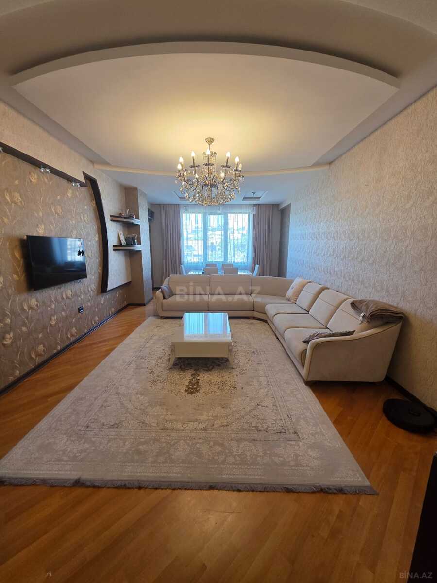 3 otaqlı Yeni tikili, Nizami m., Bakı