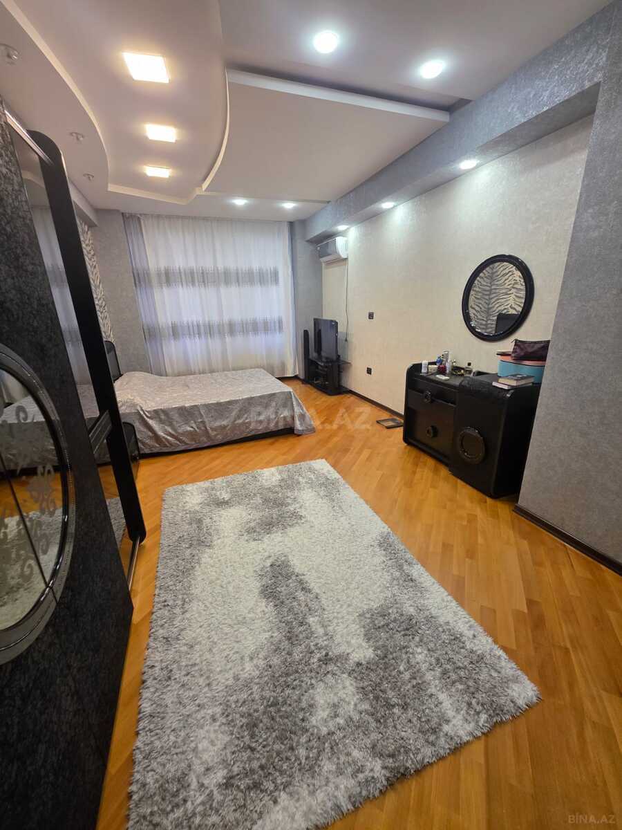 3 otaqlı Yeni tikili, Nizami m., Bakı