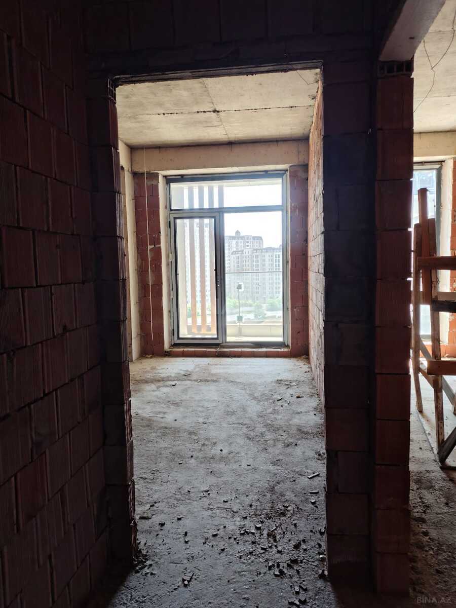 3 otaqlı Yeni tikili, Koroğlu m., Bakı