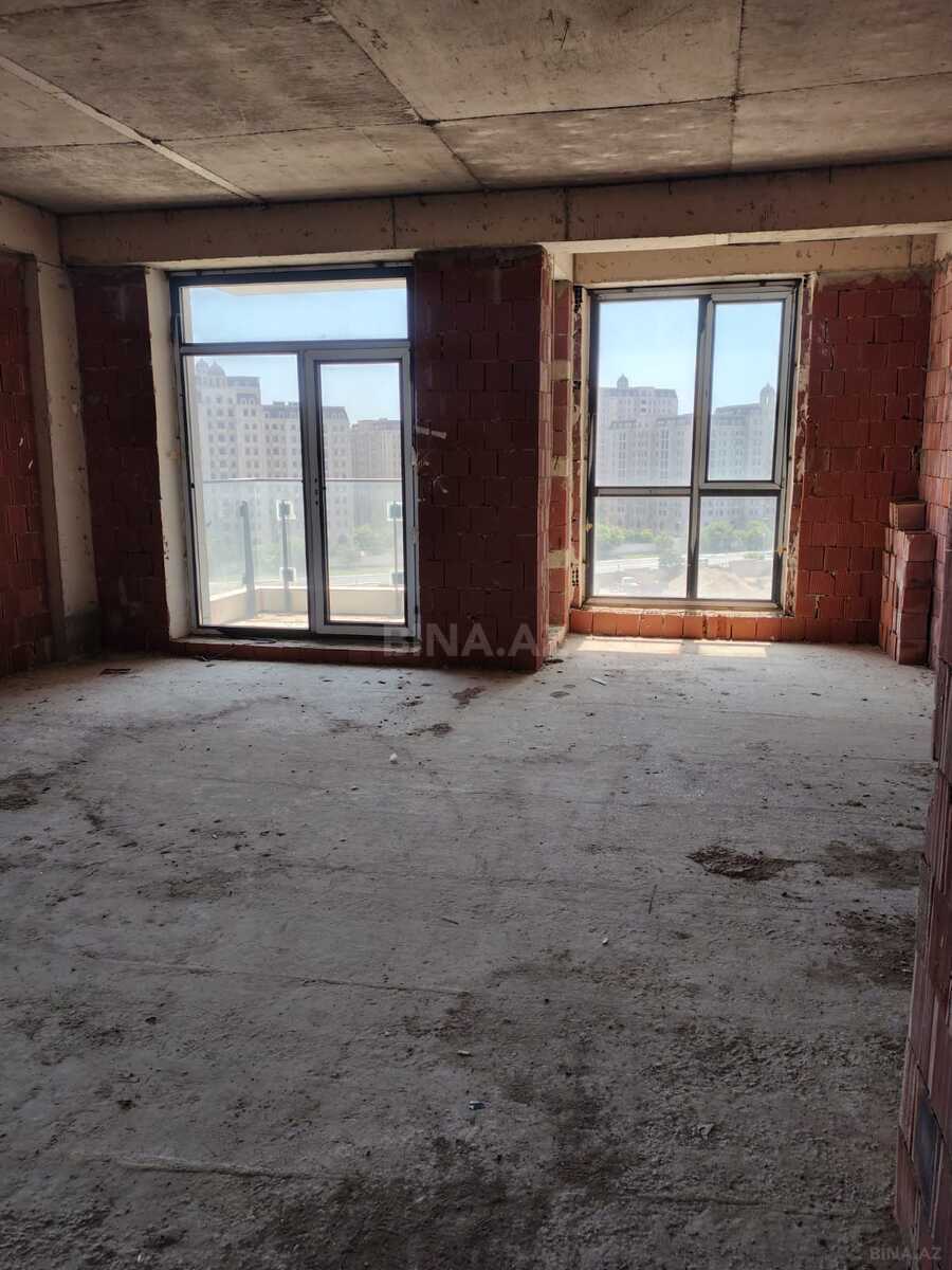 3 otaqlı Yeni tikili, Koroğlu m., Bakı