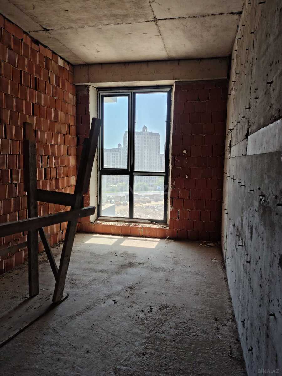 3 otaqlı Yeni tikili, Koroğlu m., Bakı