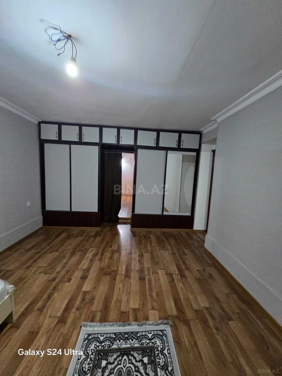 4 otaqlı Köhnə tikili, Yeni Yasamal q., Bakı