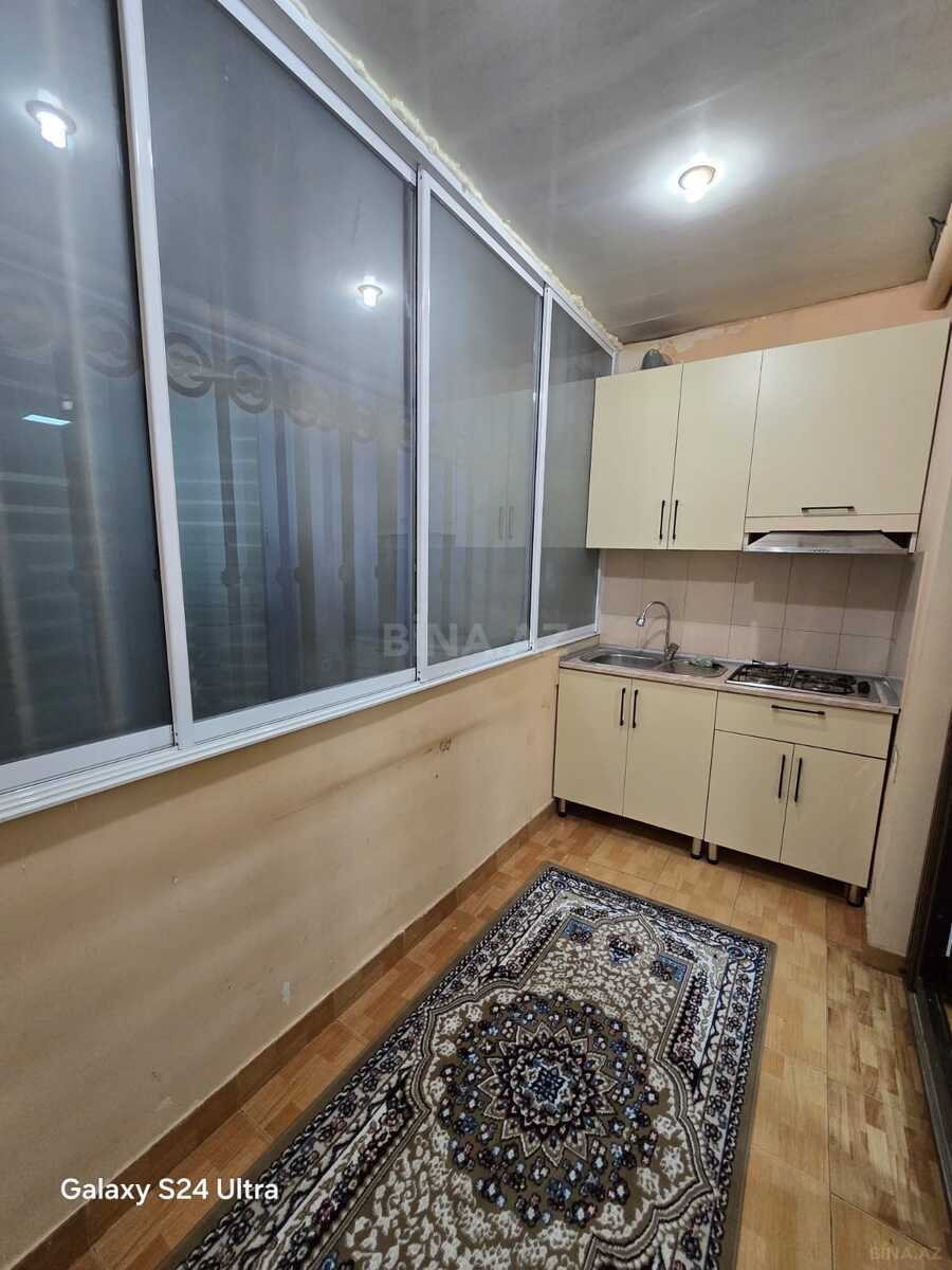 4 otaqlı Köhnə tikili, Yeni Yasamal q., Bakı