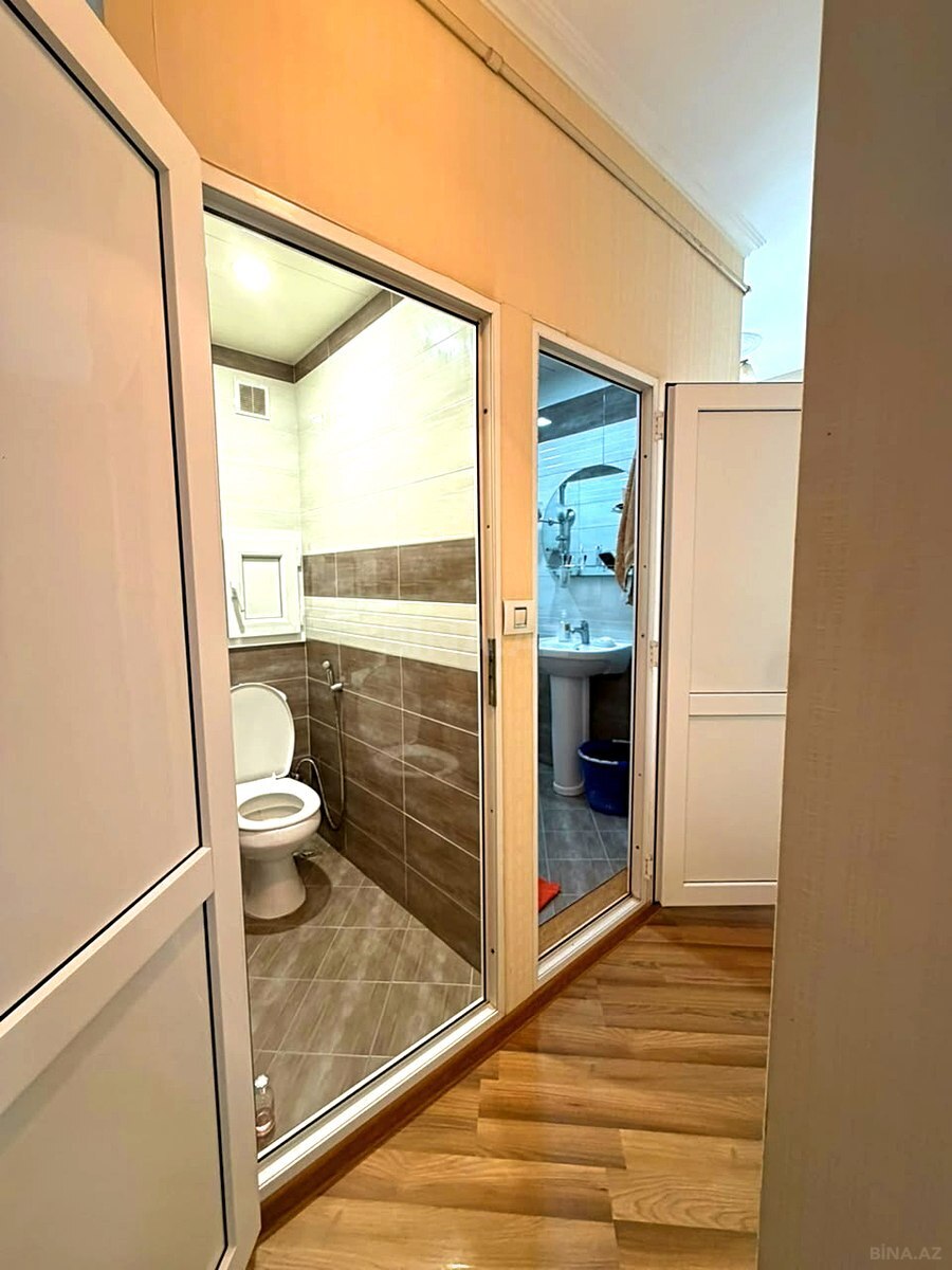 2 otaqlı Köhnə tikili, Neftçilər m., Bakı