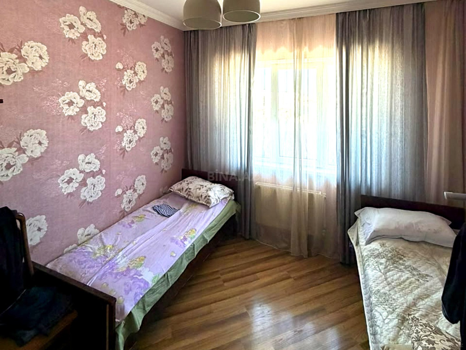 2 otaqlı Köhnə tikili, Neftçilər m., Bakı