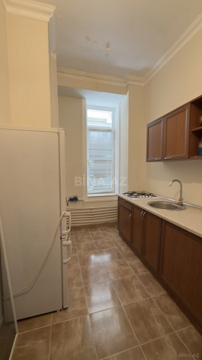 3 otaqlı Ofis, Nizami m., Bakı