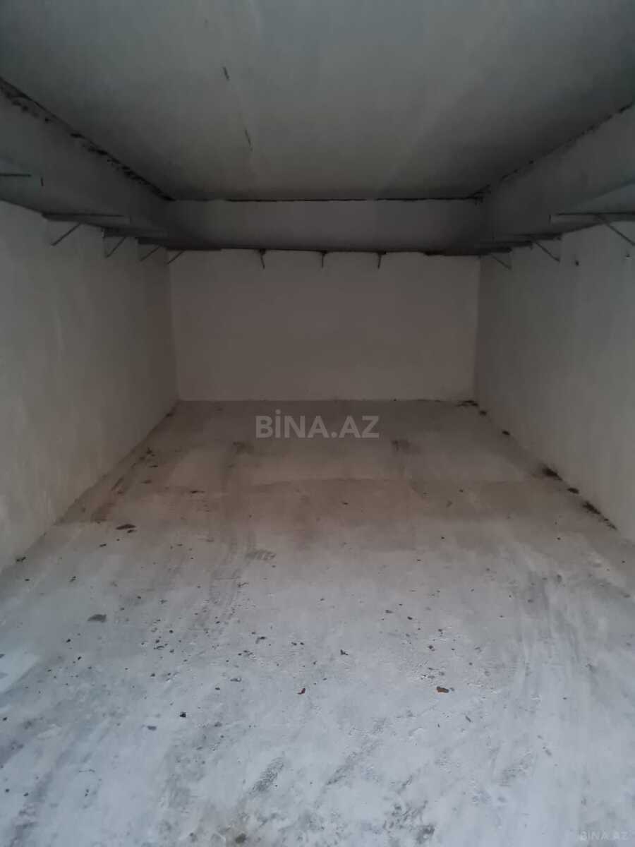 Qaraj İnşaatçılar m., Bakı
