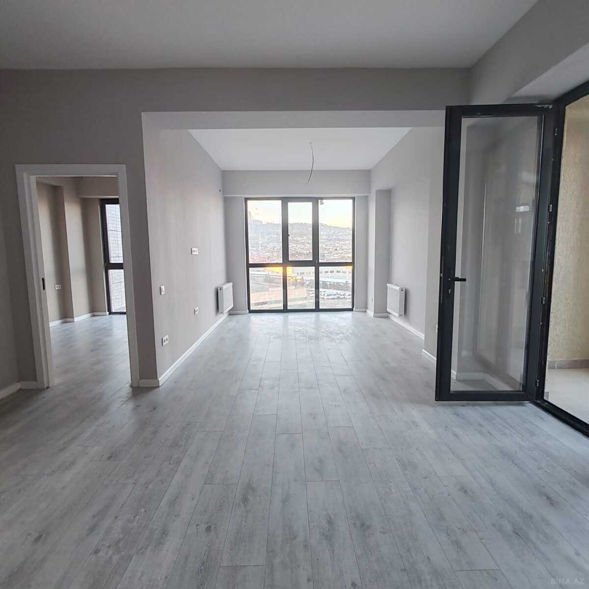 4 otaqlı Yeni tikili, Suraxanı r., Bakı