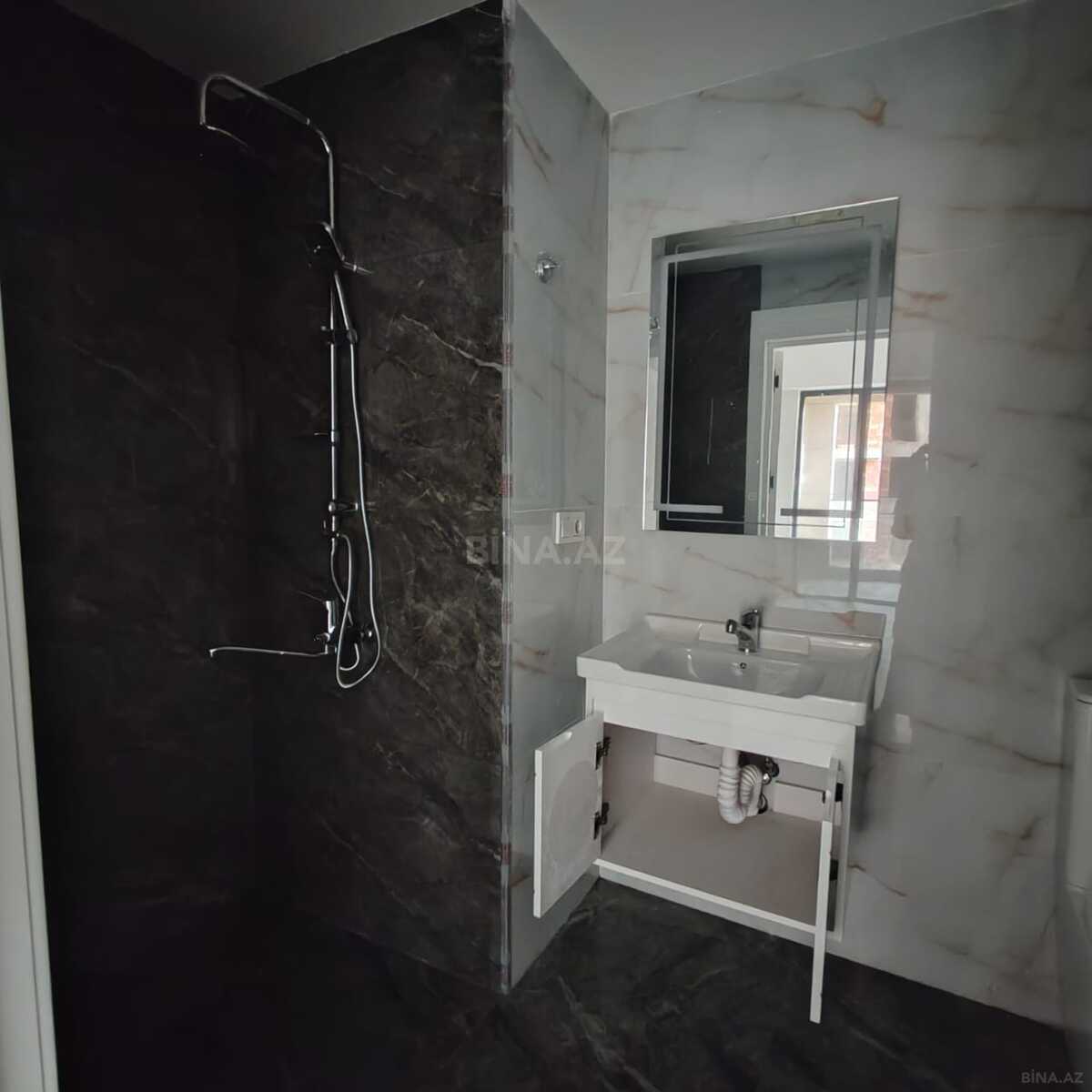 4 otaqlı Yeni tikili, Suraxanı r., Bakı