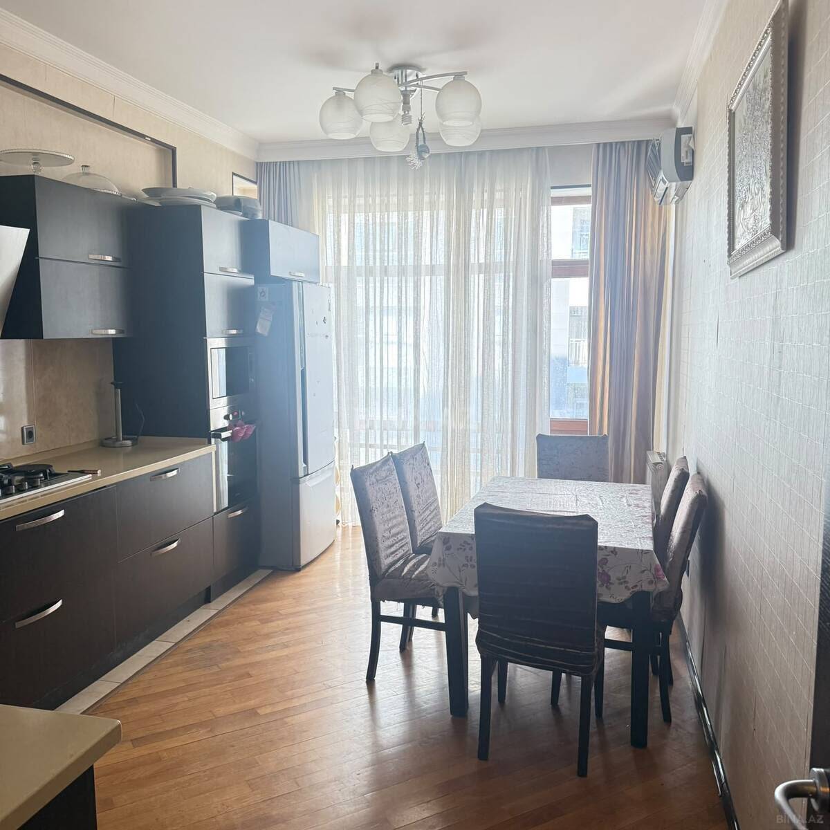 4 otaqlı Yeni tikili, 28 May m., Bakı