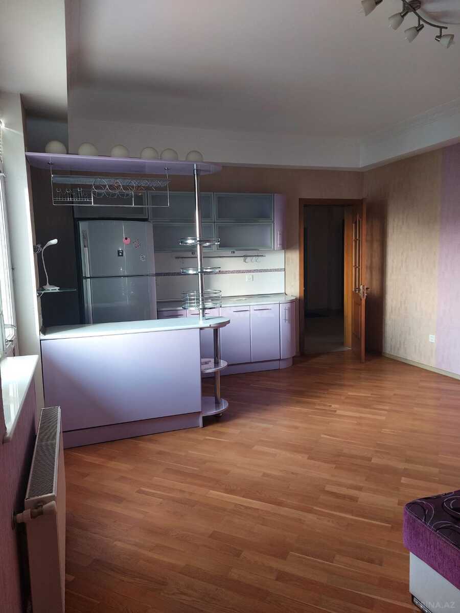 3 otaqlı Yeni tikili, Həzi Aslanov m., Bakı