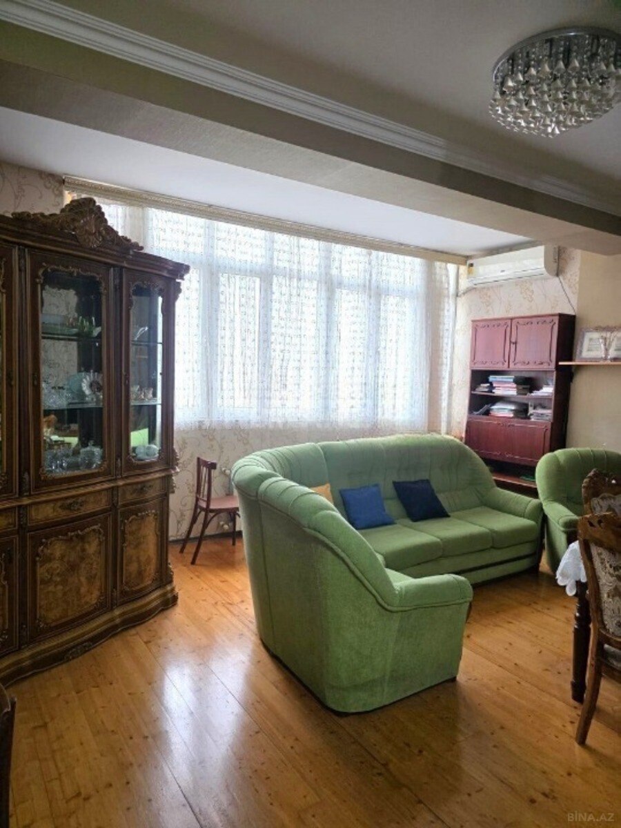 2 otaqlı Yeni tikili, İnşaatçılar m., Bakı