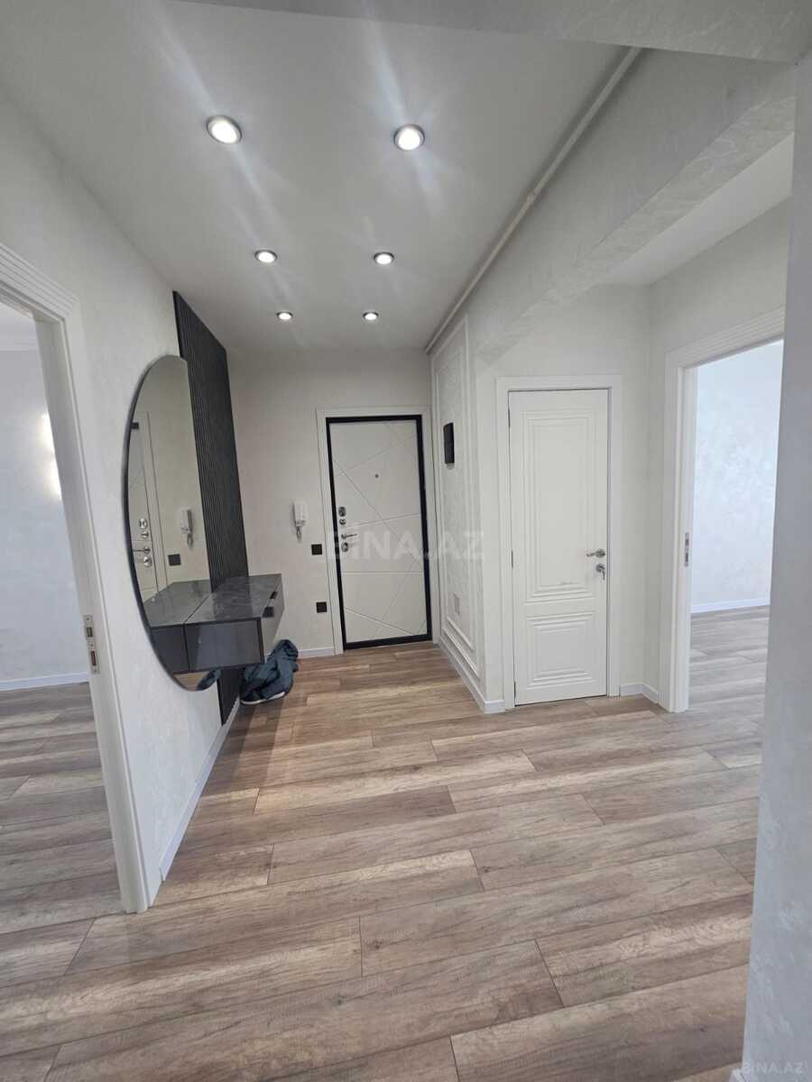 3 otaqlı Köhnə tikili, Əhmədli m., Bakı
