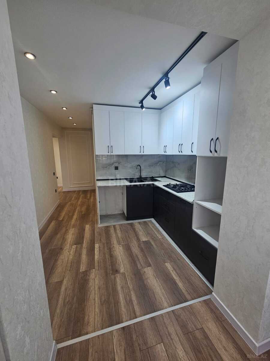 3 otaqlı Köhnə tikili, Əhmədli m., Bakı