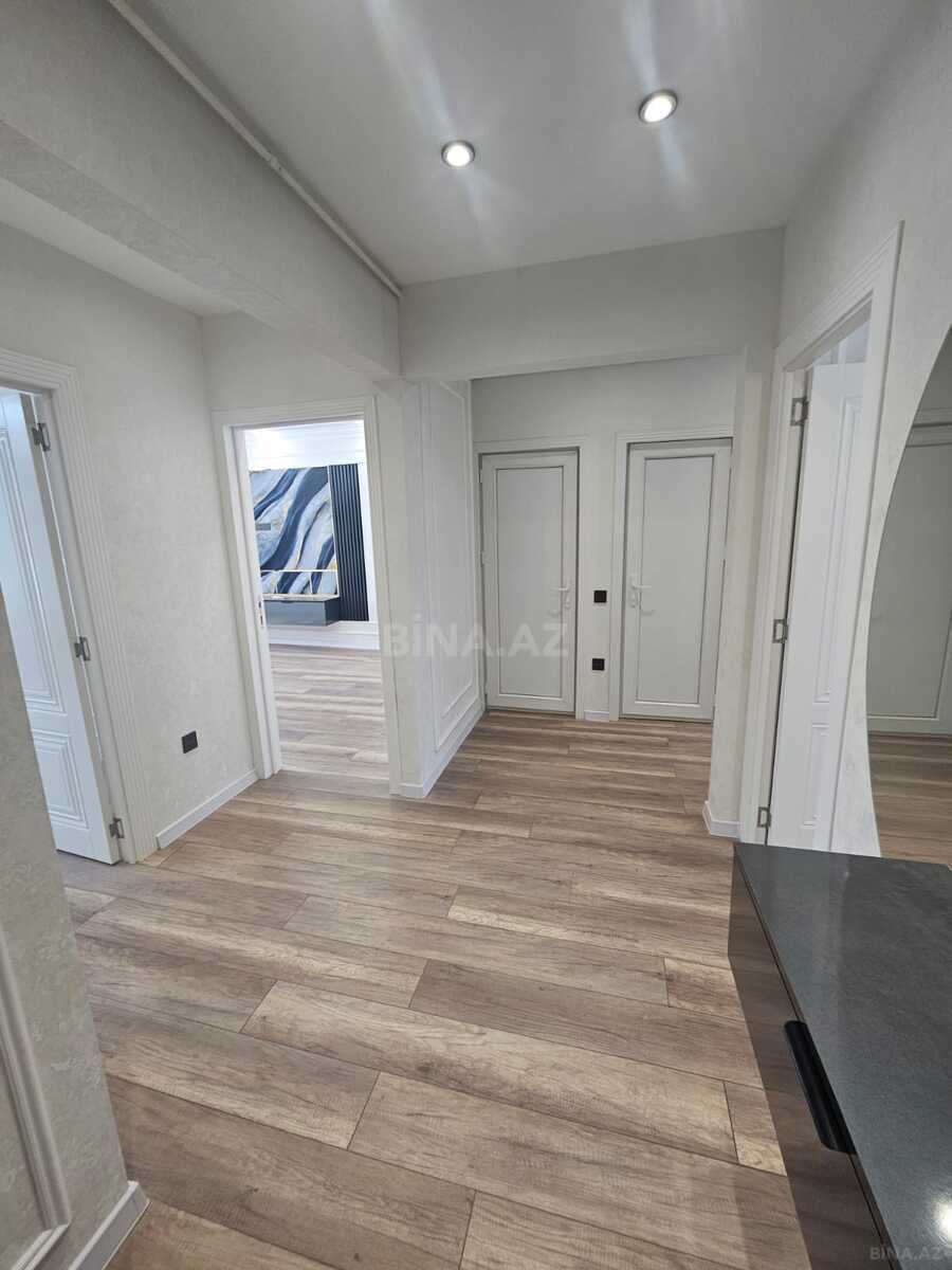 3 otaqlı Köhnə tikili, Əhmədli m., Bakı
