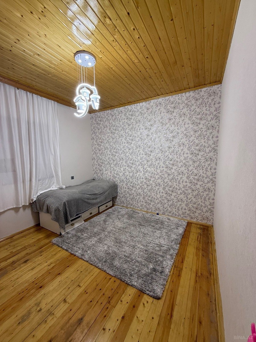 4 otaqlı Həyət evi/Bağ evi, Zirə q., Bakı