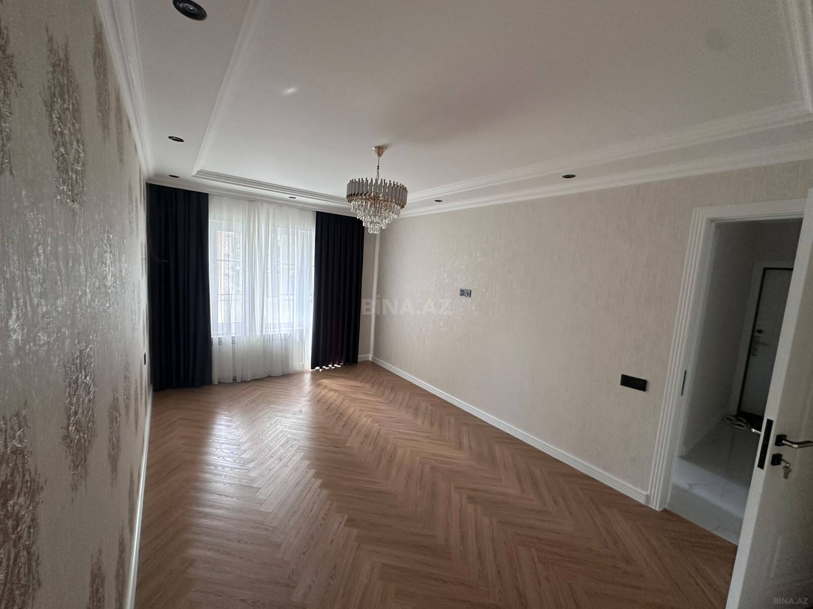 3 otaqlı Köhnə tikili, Azadlıq Prospekti m., Bakı