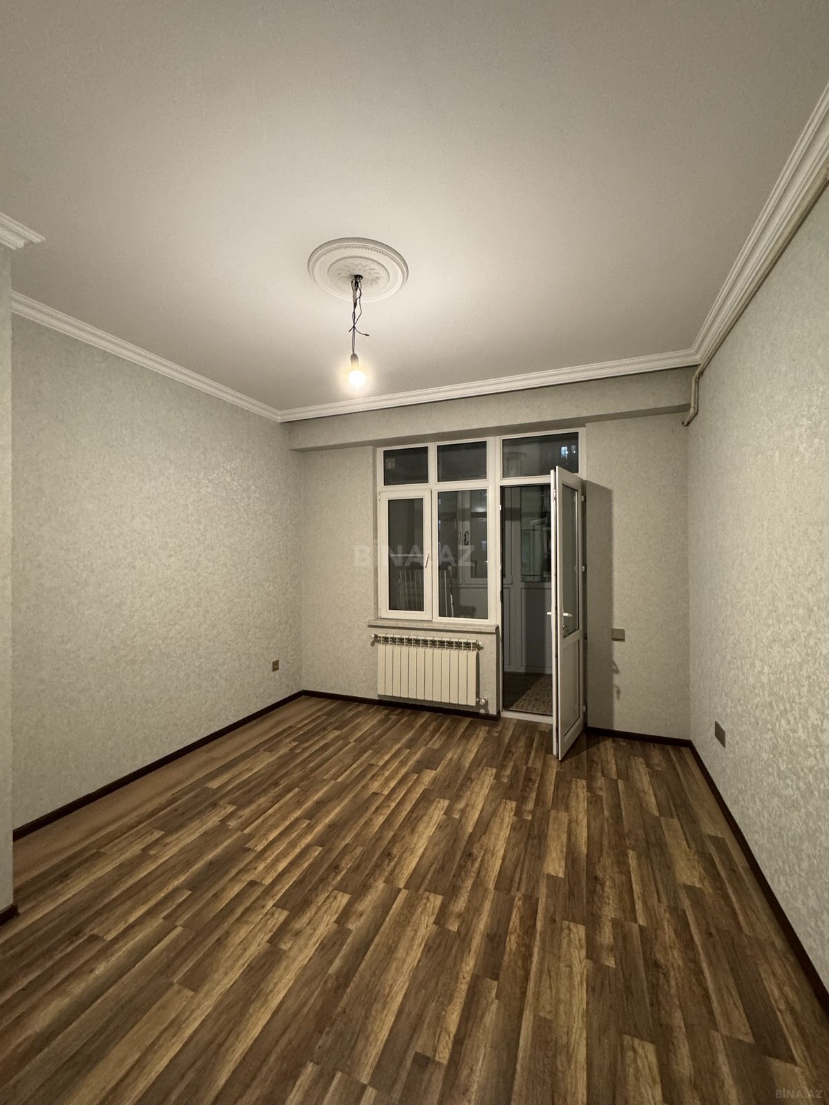 3 otaqlı Yeni tikili, Azadlıq Prospekti m., Bakı
