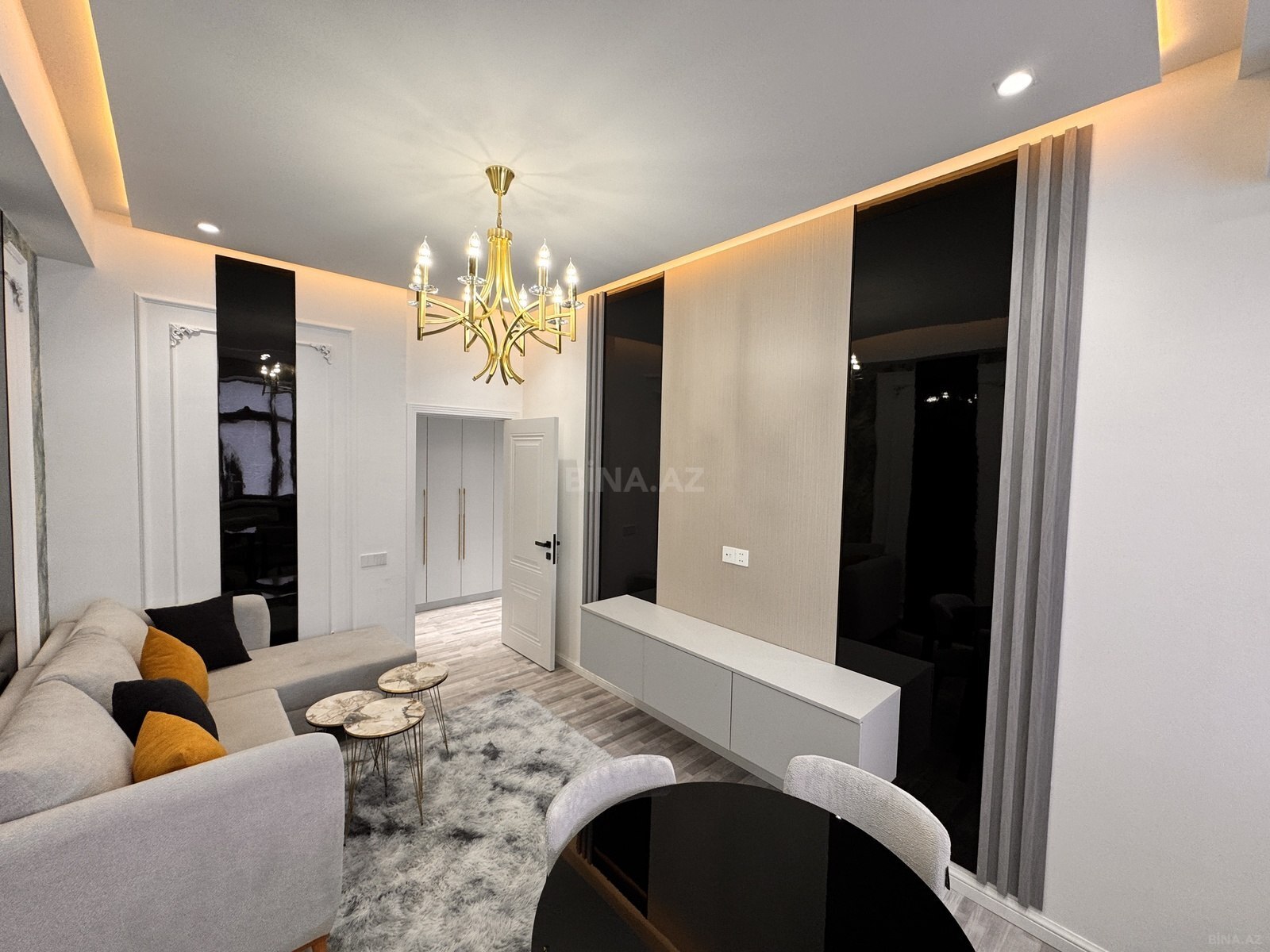 2 otaqlı Yeni tikili, Qara Qarayev m., Bakı