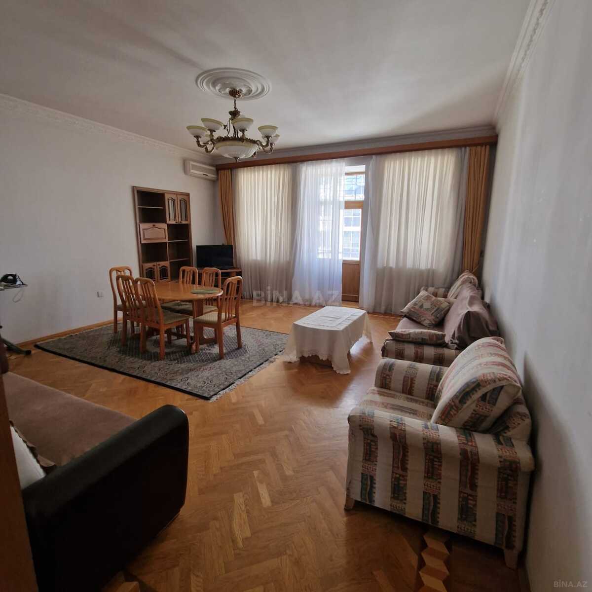 2 otaqlı Köhnə tikili, İçəri Şəhər m., Bakı