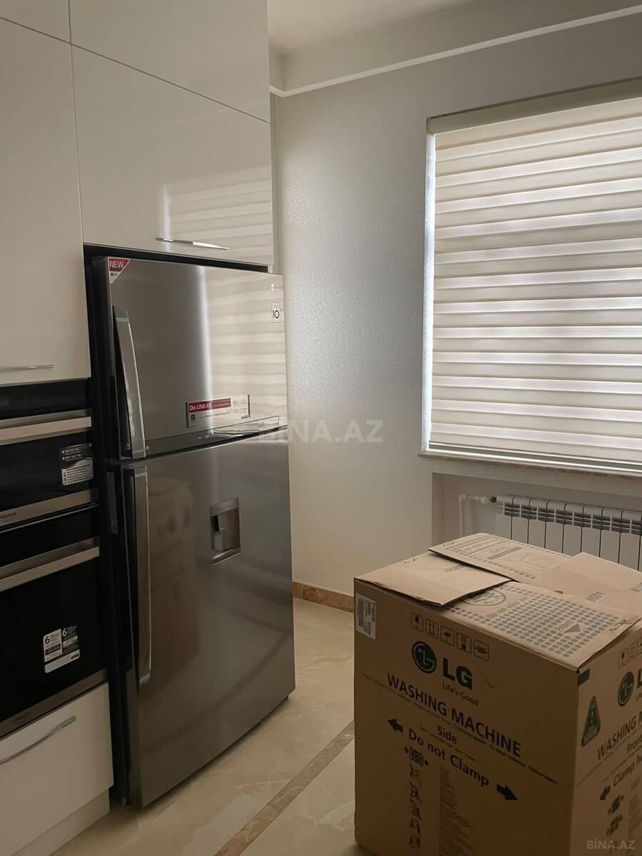 6 otaqlı Yeni tikili, Elmlər Akademiyası m., Bakı
