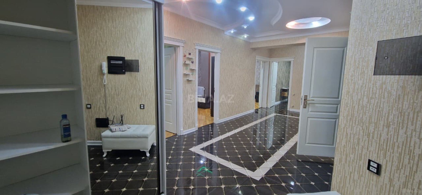 3 otaqlı Yeni tikili, 8 Noyabr m., Bakı