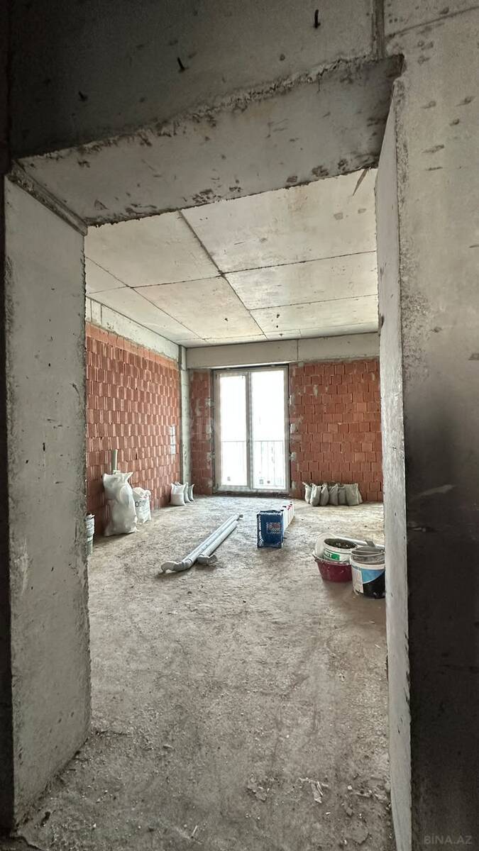4 otaqlı Yeni tikili, Elmlər Akademiyası m., Bakı
