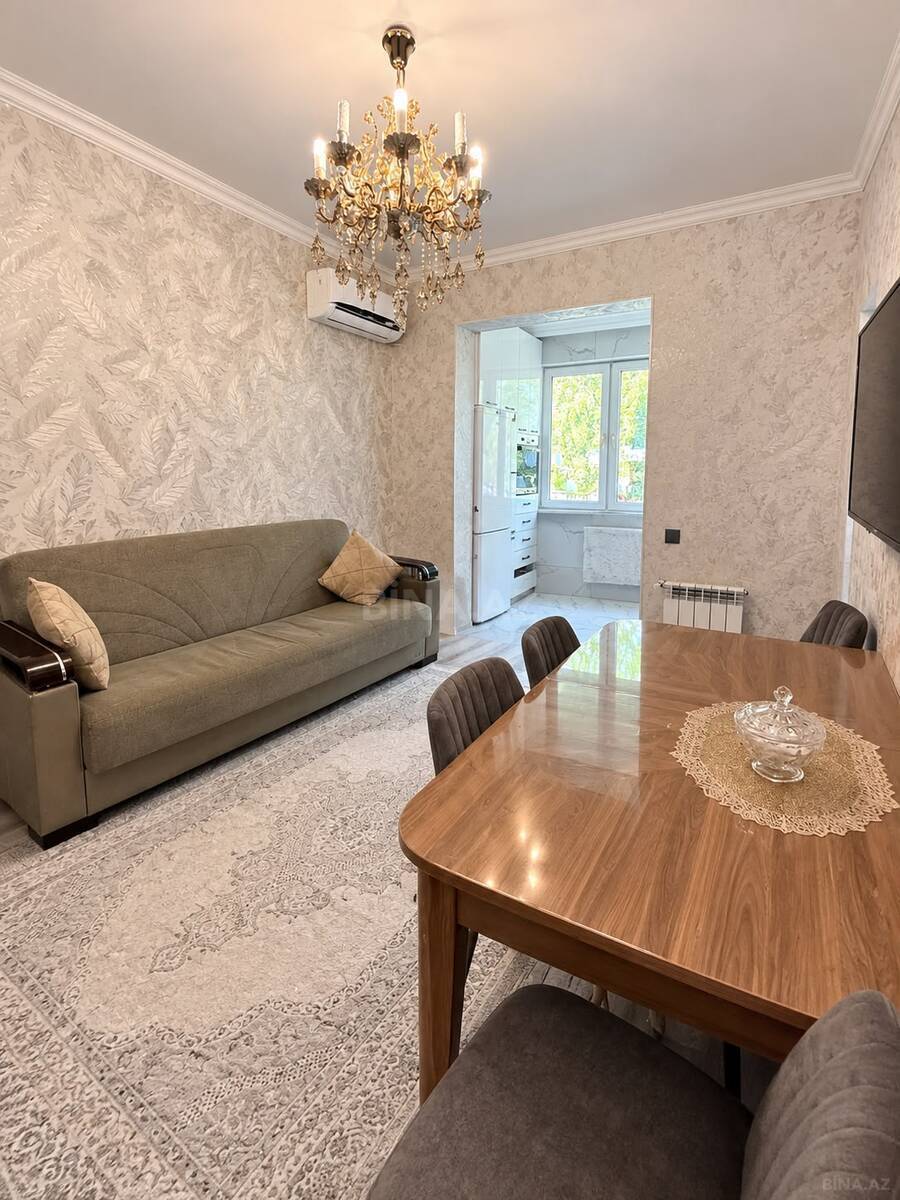 3 otaqlı Köhnə tikili, 20 Yanvar m., Bakı