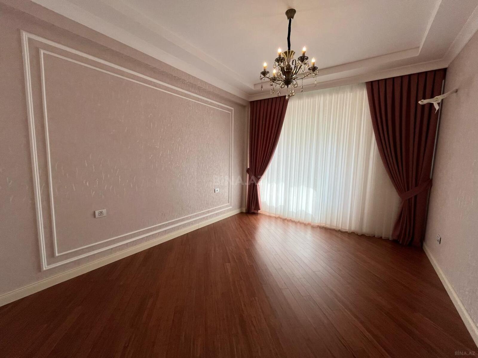4 otaqlı Yeni tikili, 28 May m., Bakı