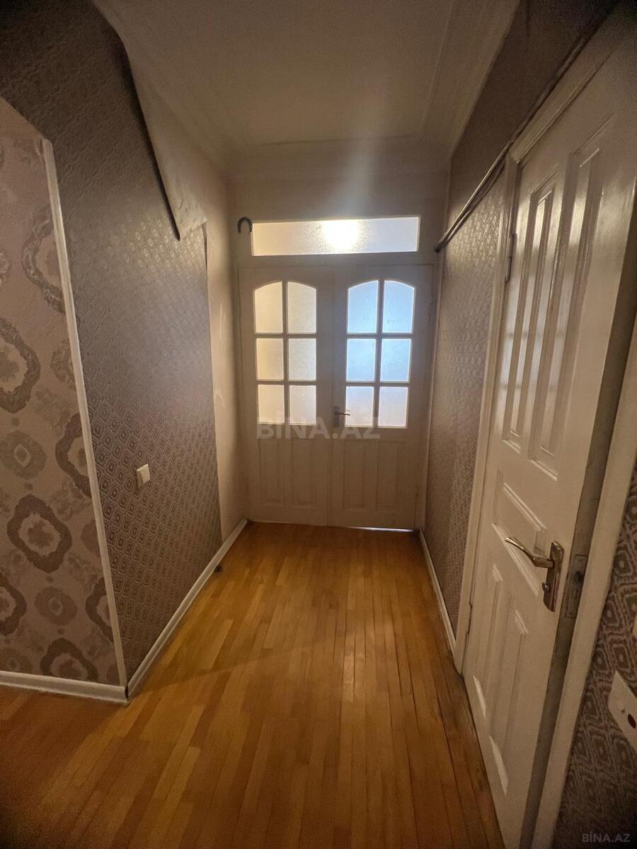 2 otaqlı Köhnə tikili, Azadlıq Prospekti m., Bakı