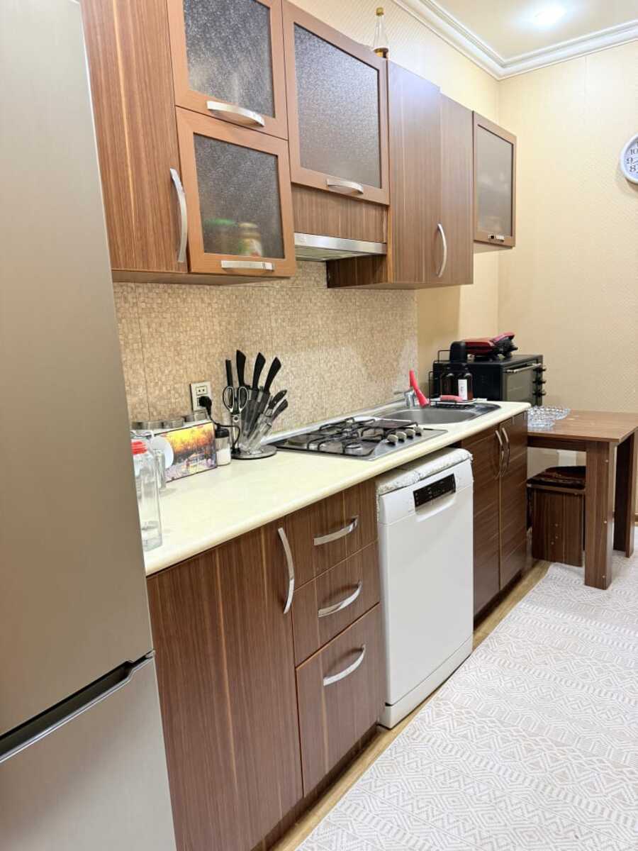 2 otaqlı Yeni tikili, Elmlər Akademiyası m., Bakı