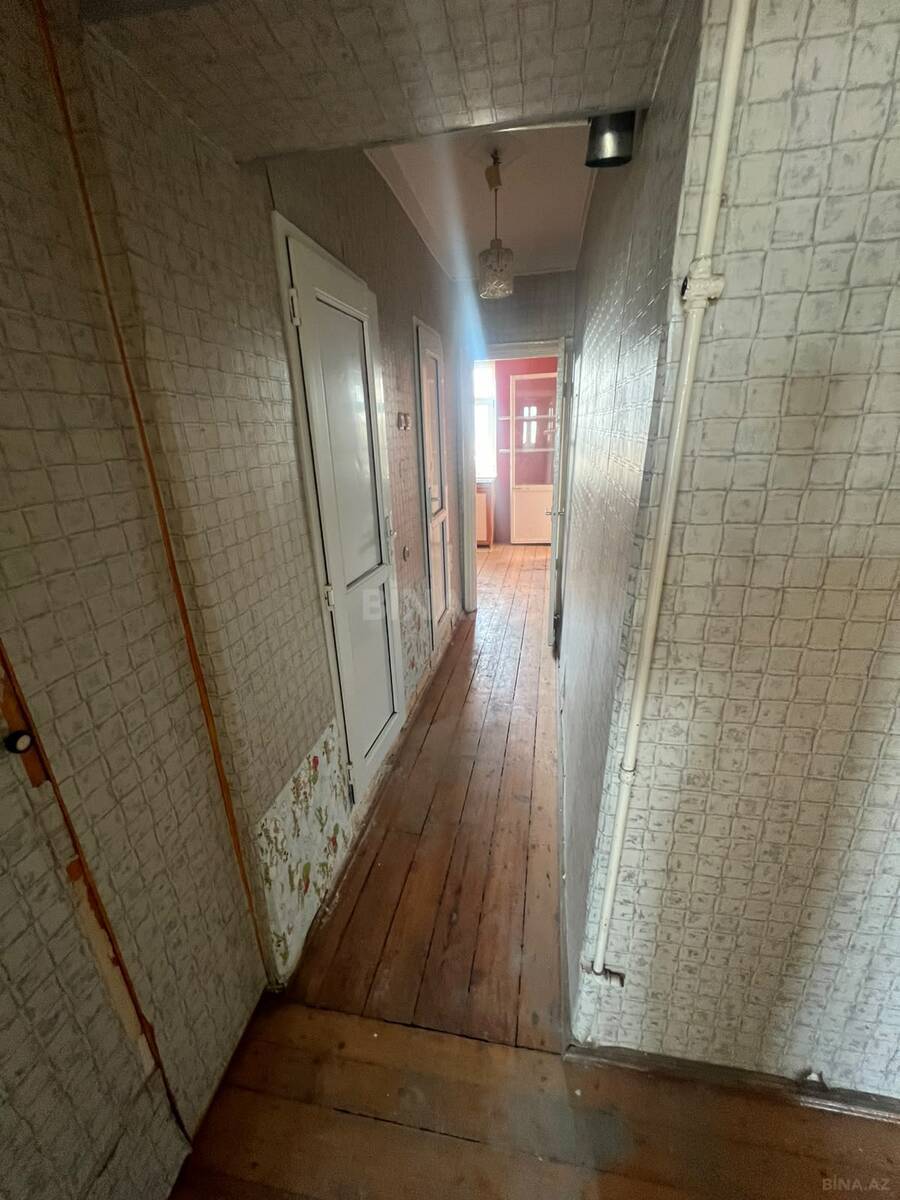 3 otaqlı Köhnə tikili, Avtovağzal m., Bakı