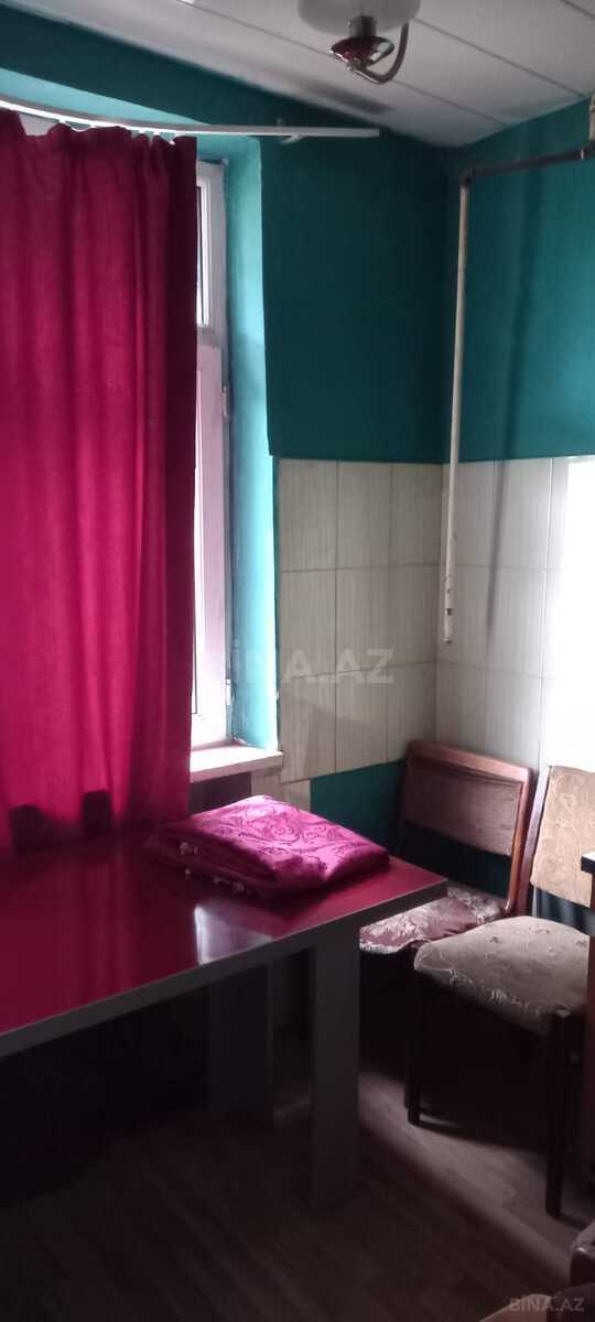 2 otaqlı Köhnə tikili, Neftçilər m., Bakı